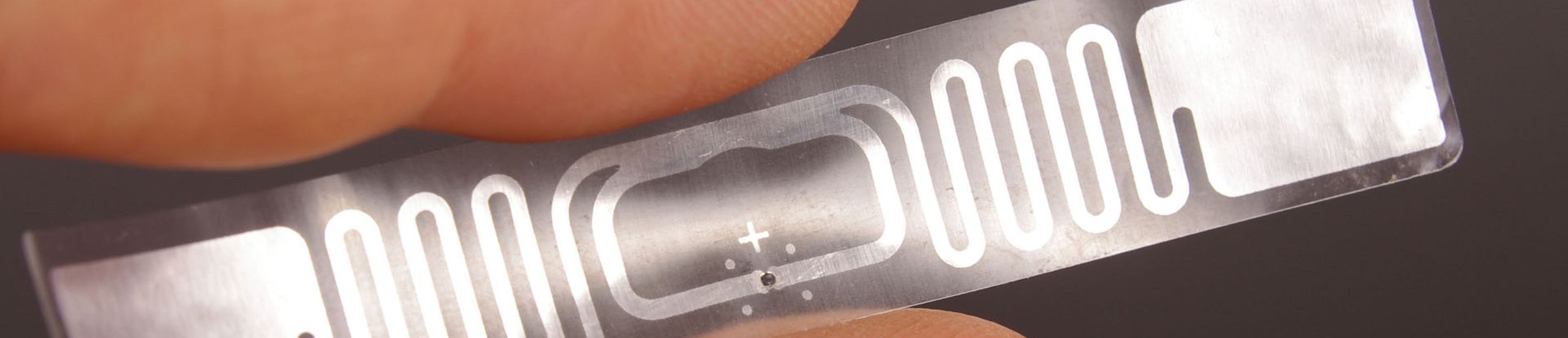 Ein RFID-Chip als Aufkleber