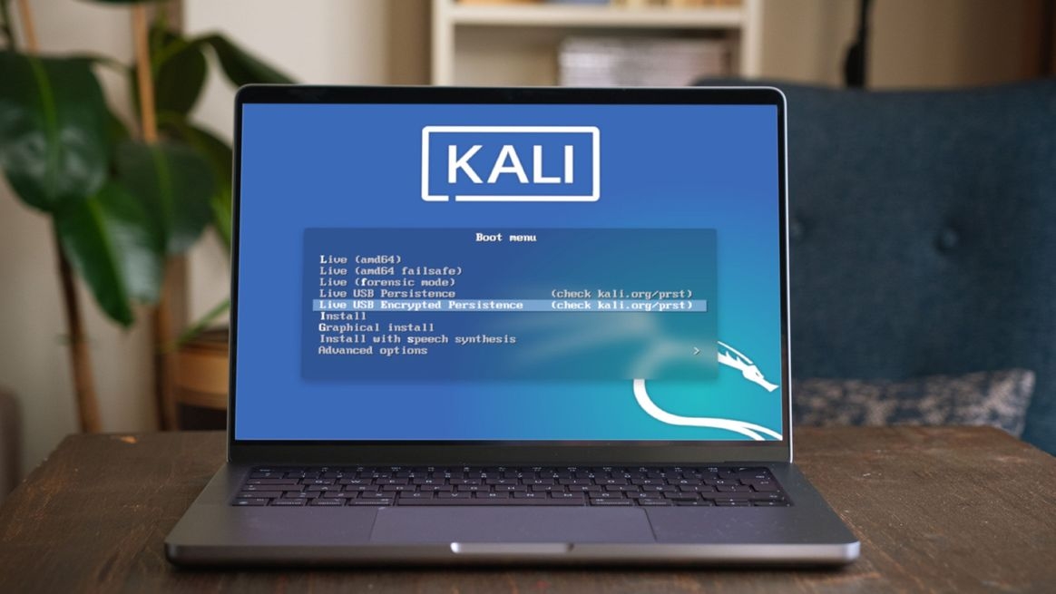 Boot-Menü Screenshot von der Start- und Einrichtungsseite der Kali-Linux-Distribution mit Auswahlmöglichkeiten zum Start eines Live-Systems oder der lokalen Installation