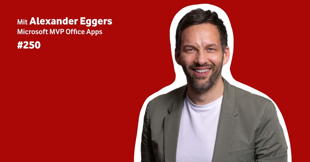 Alexander Eggers vor rotem Hintergrund in Podcastfolge 250